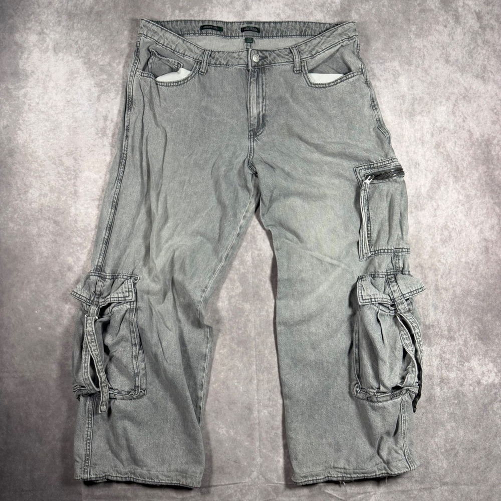 Wild Fable Gray Mid-Rise Baggy Cargo Jeans Utility Pockets Size 14/R Skater Y2K